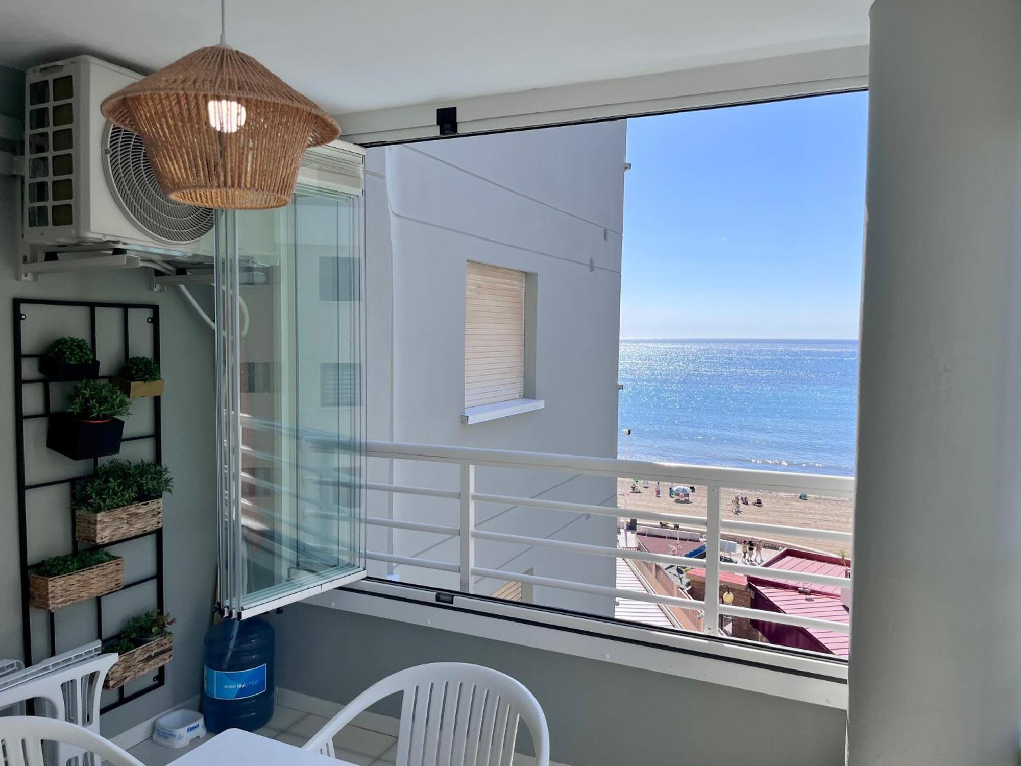 Modern Apartment On The Beach With Pool Кальпе Екстер'єр фото
